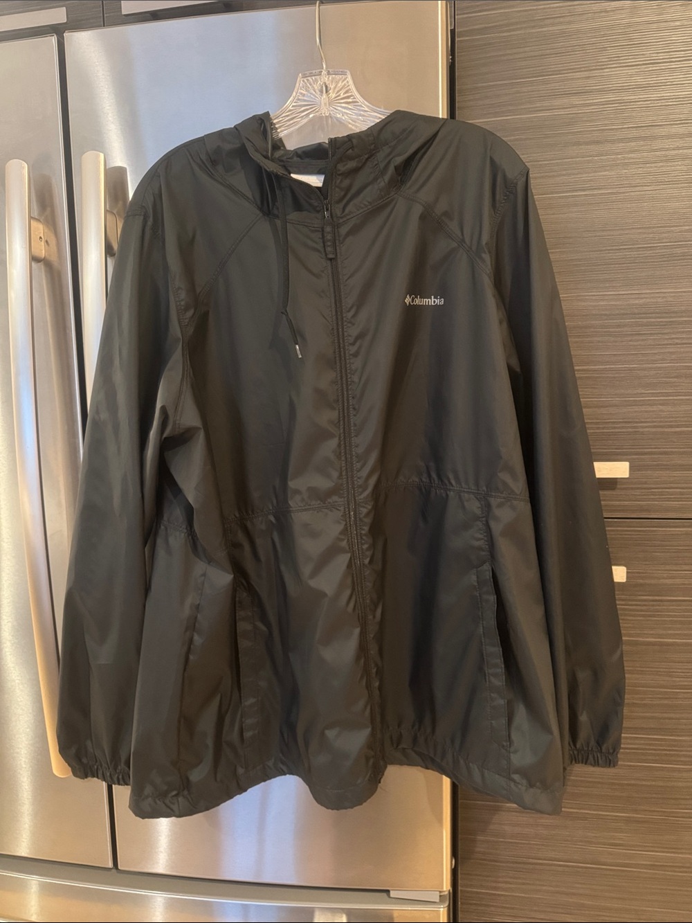 Columbia Black Hooded Windbreaker Jacket plus size